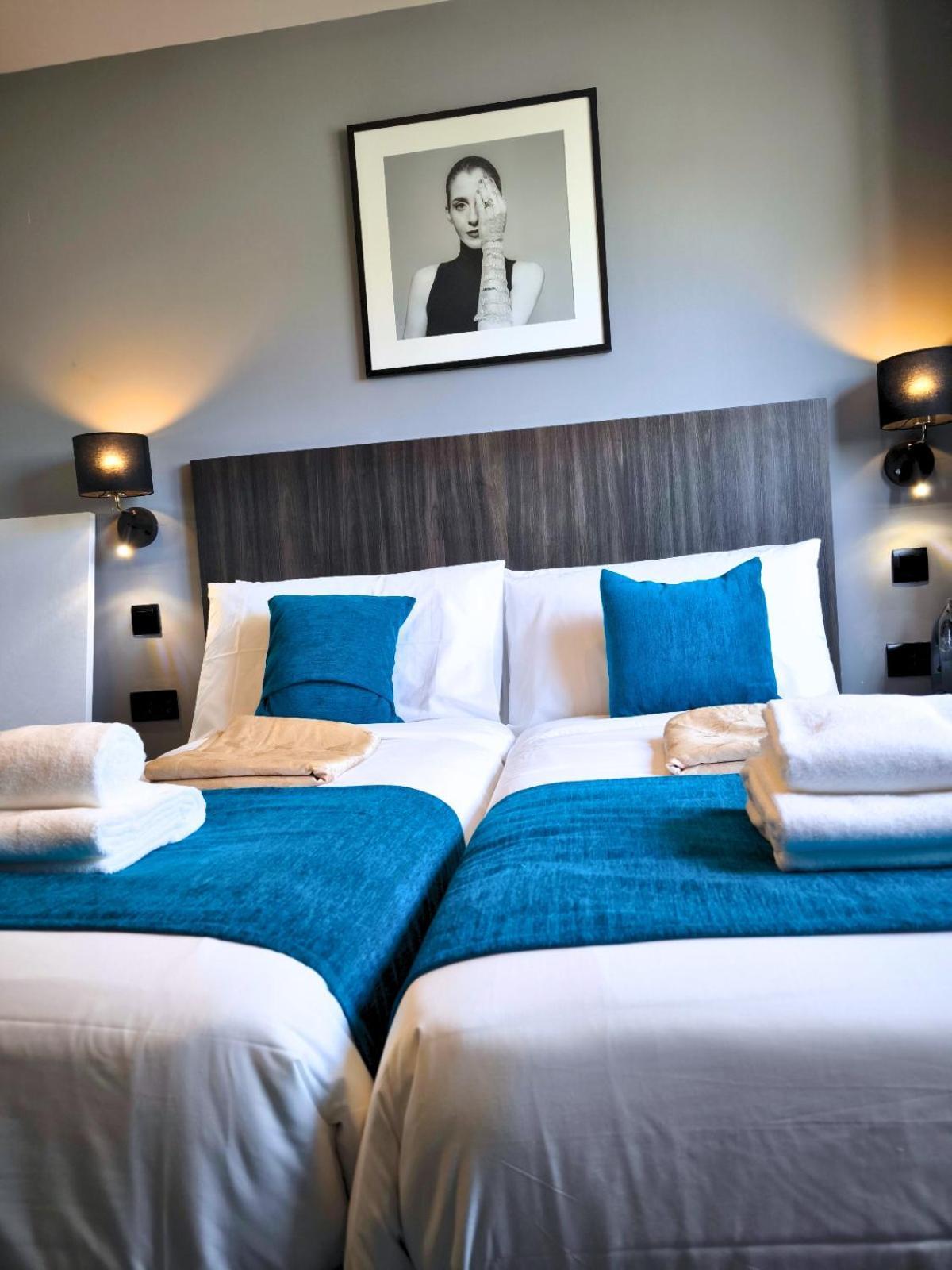 Spinola Hotel Saint Julian's Exterior photo
