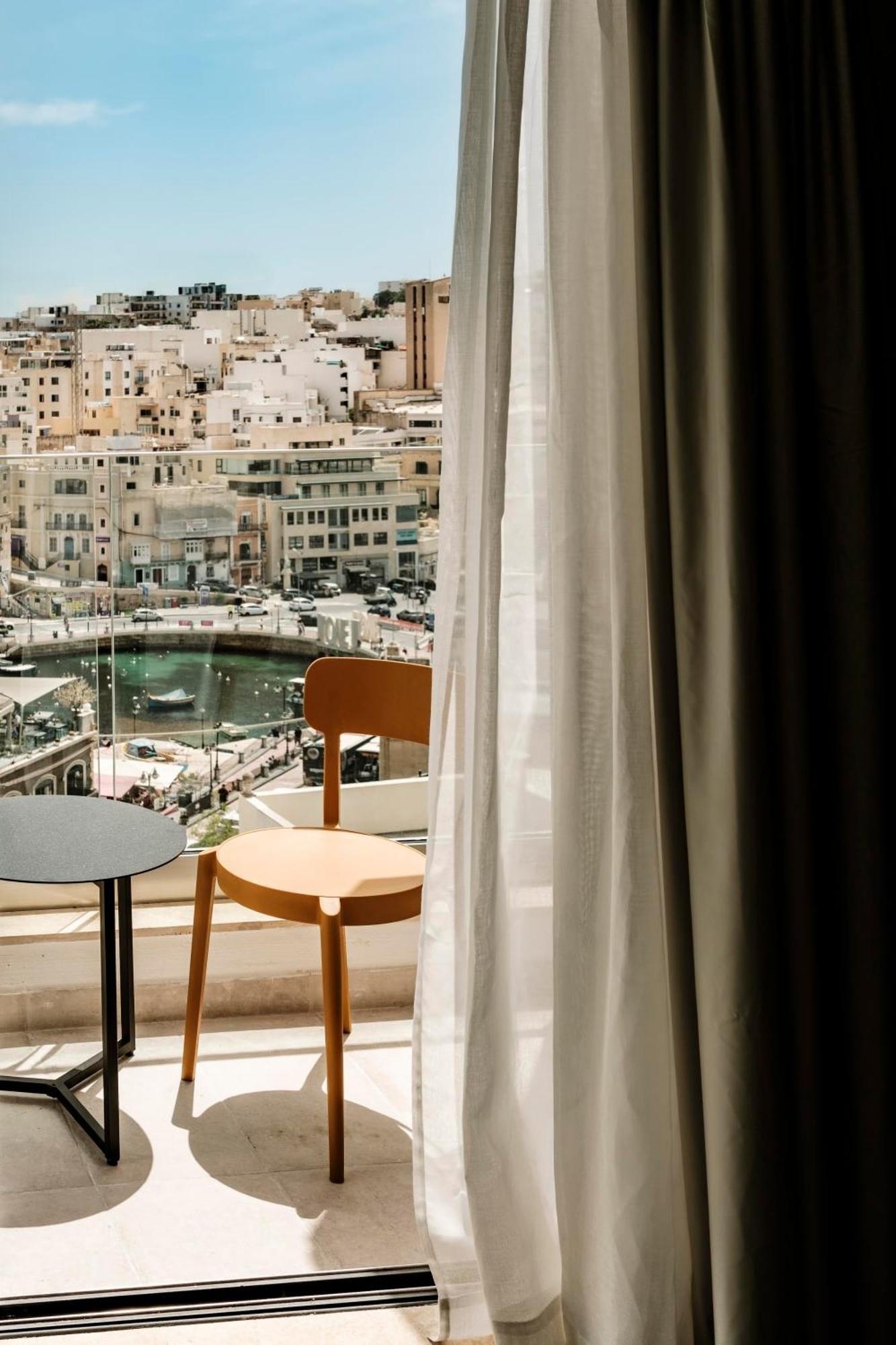 Spinola Hotel Saint Julian's Exterior photo