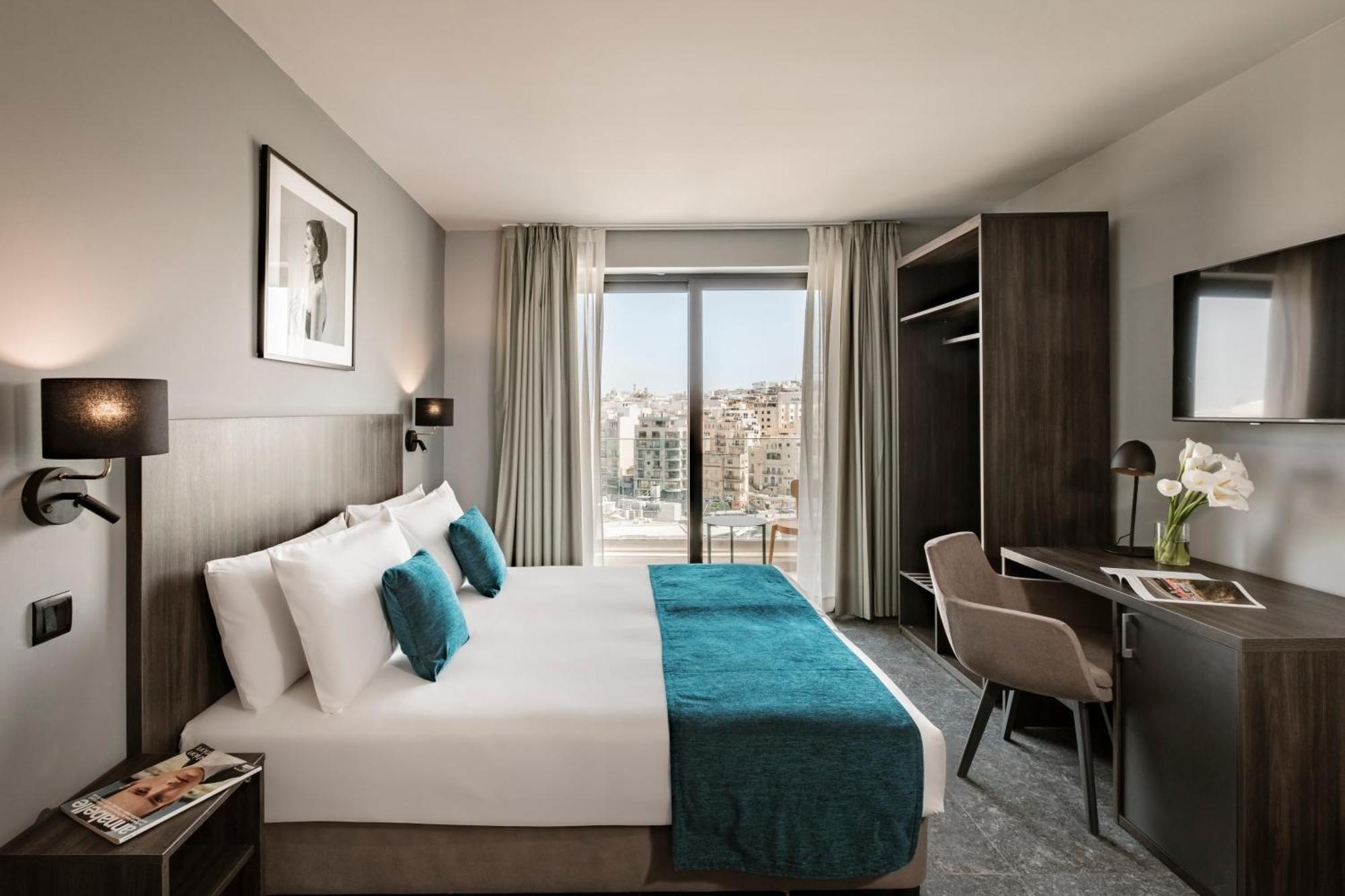 Spinola Hotel Saint Julian's Exterior photo